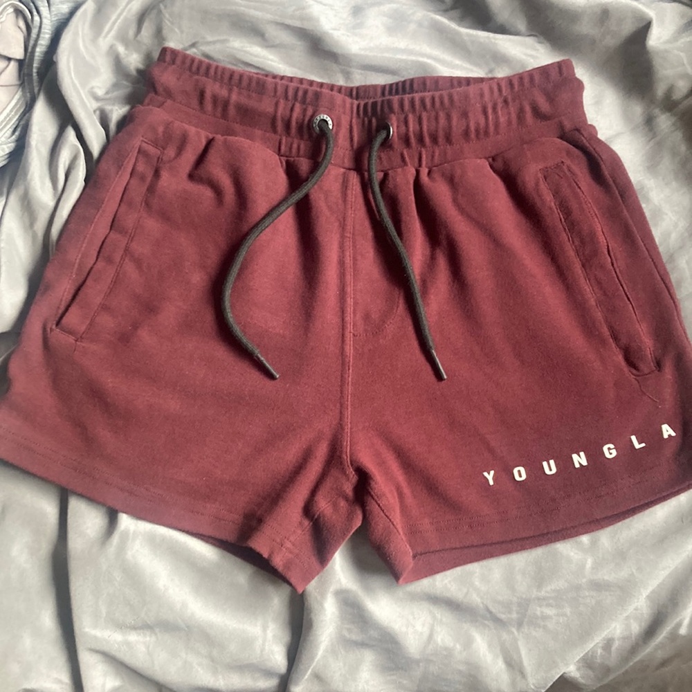 113 youngla perfect short shorts wine